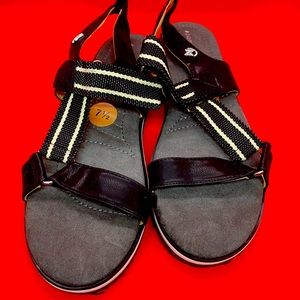 Adrienne Vittadini Sport Sandals